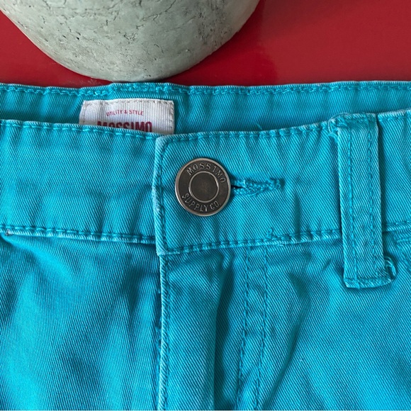 MOSSIMO  SHORTS - Picture 2 of 8